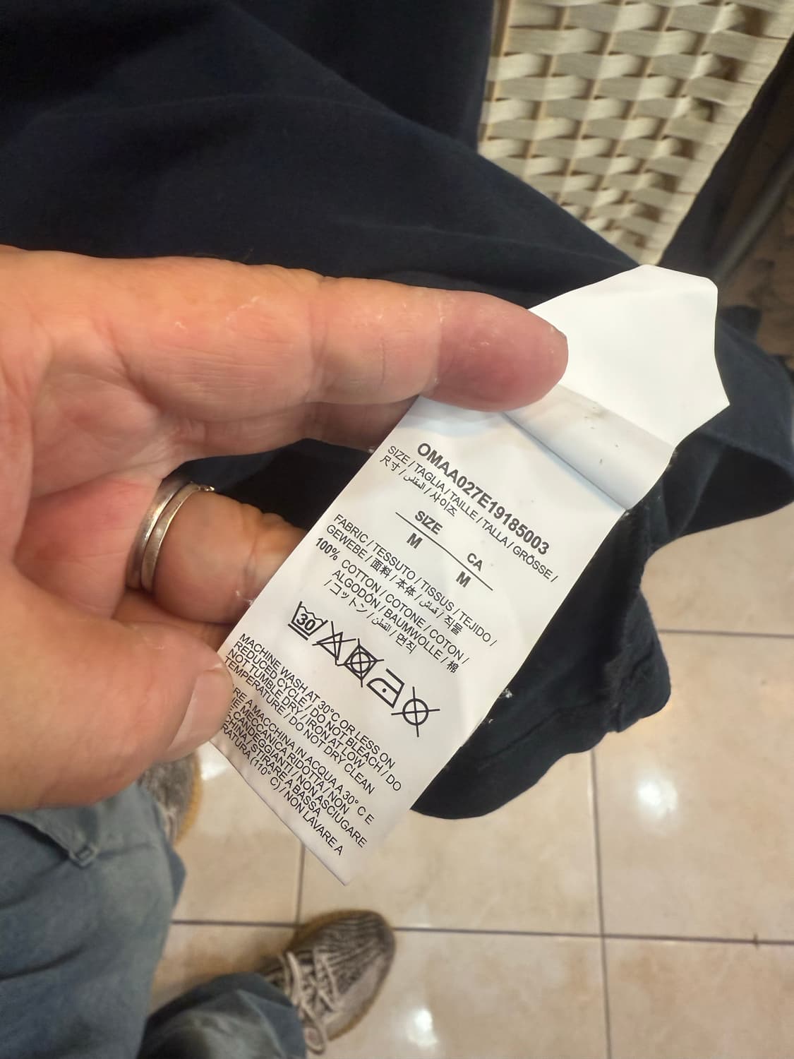 95 정품 오프화이트 언피니쉬드 반팔 팝니다 상품이미지4