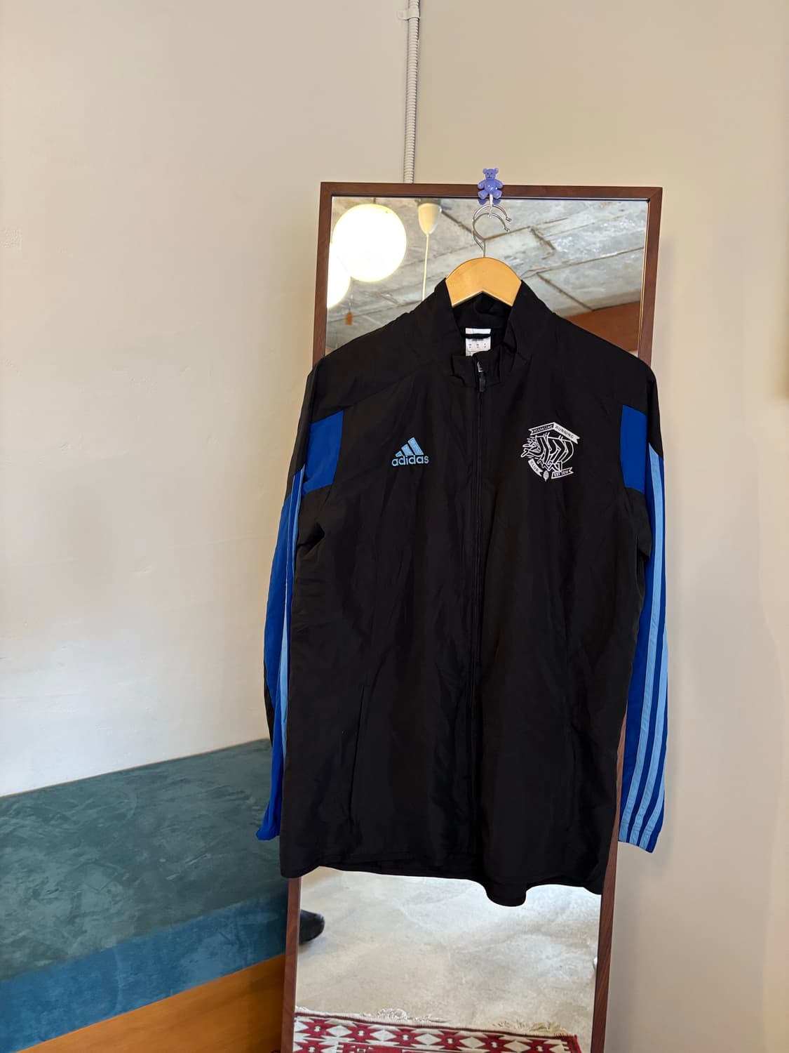 아디다스 러닝자켓 상품이미지2