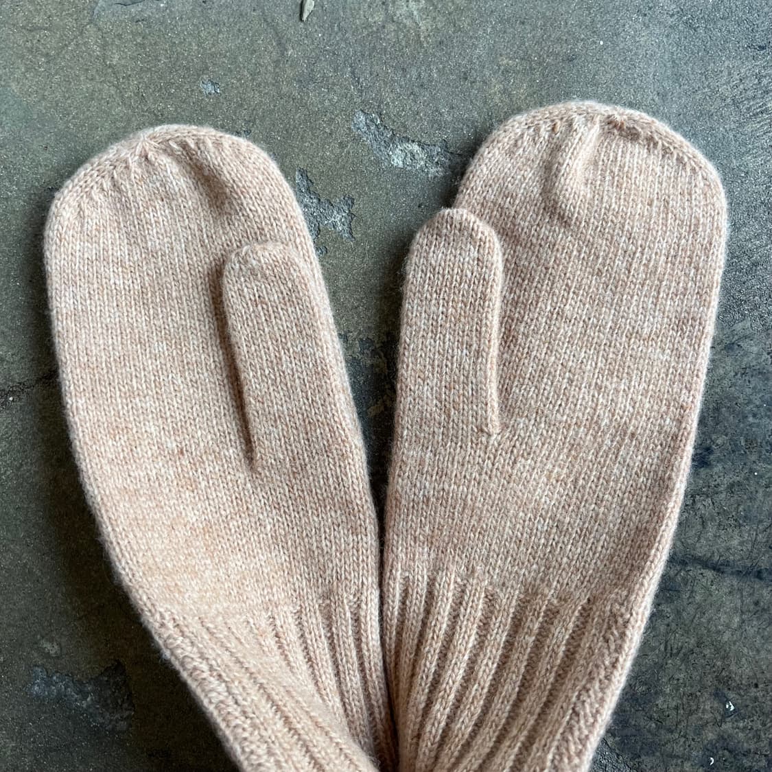 비비안웨스트우드 울 장갑 여성용 상품이미지4