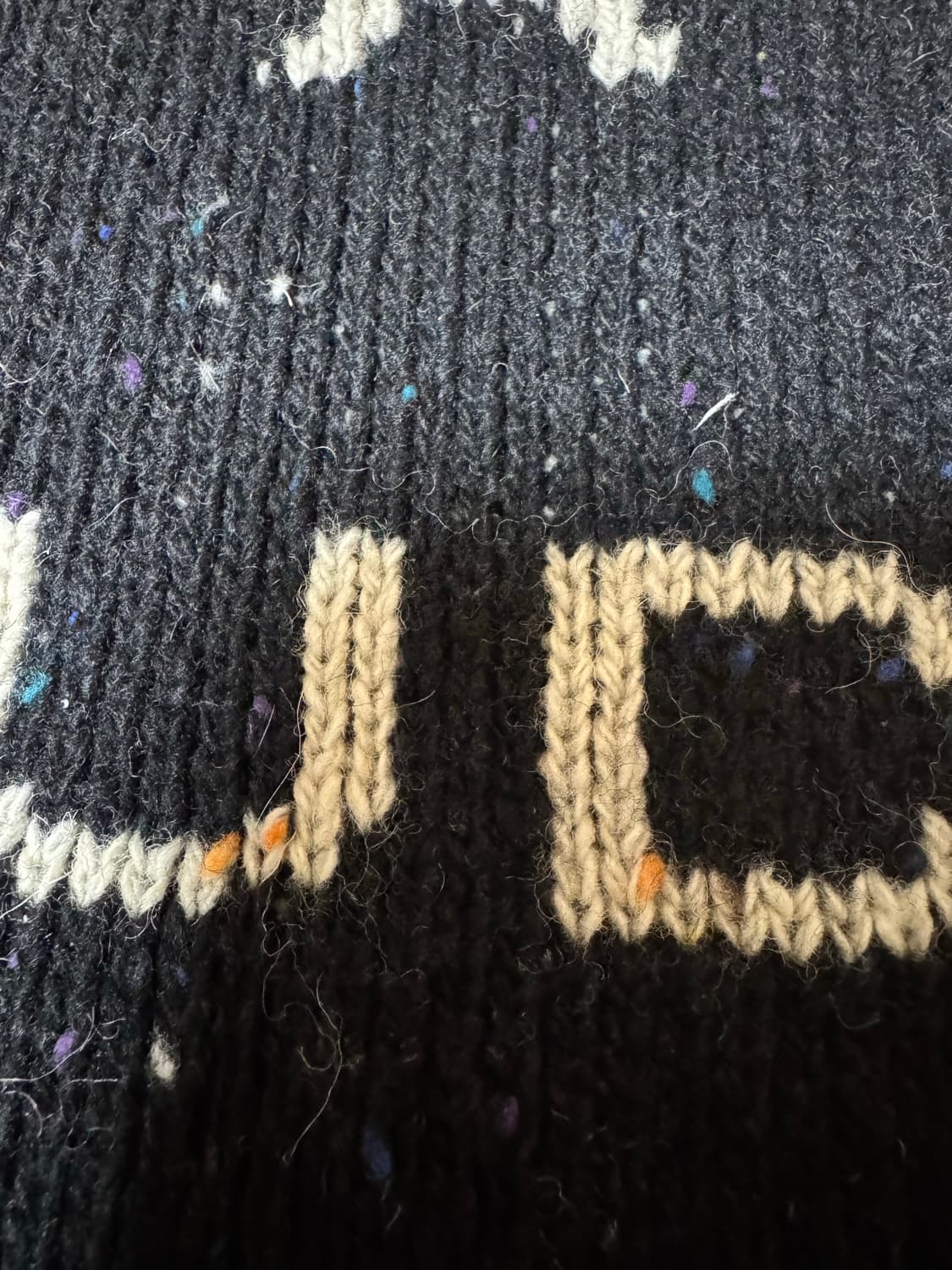 아이앱 스튜디오 헤비웨이트 우주니트 L사이즈 상품이미지3