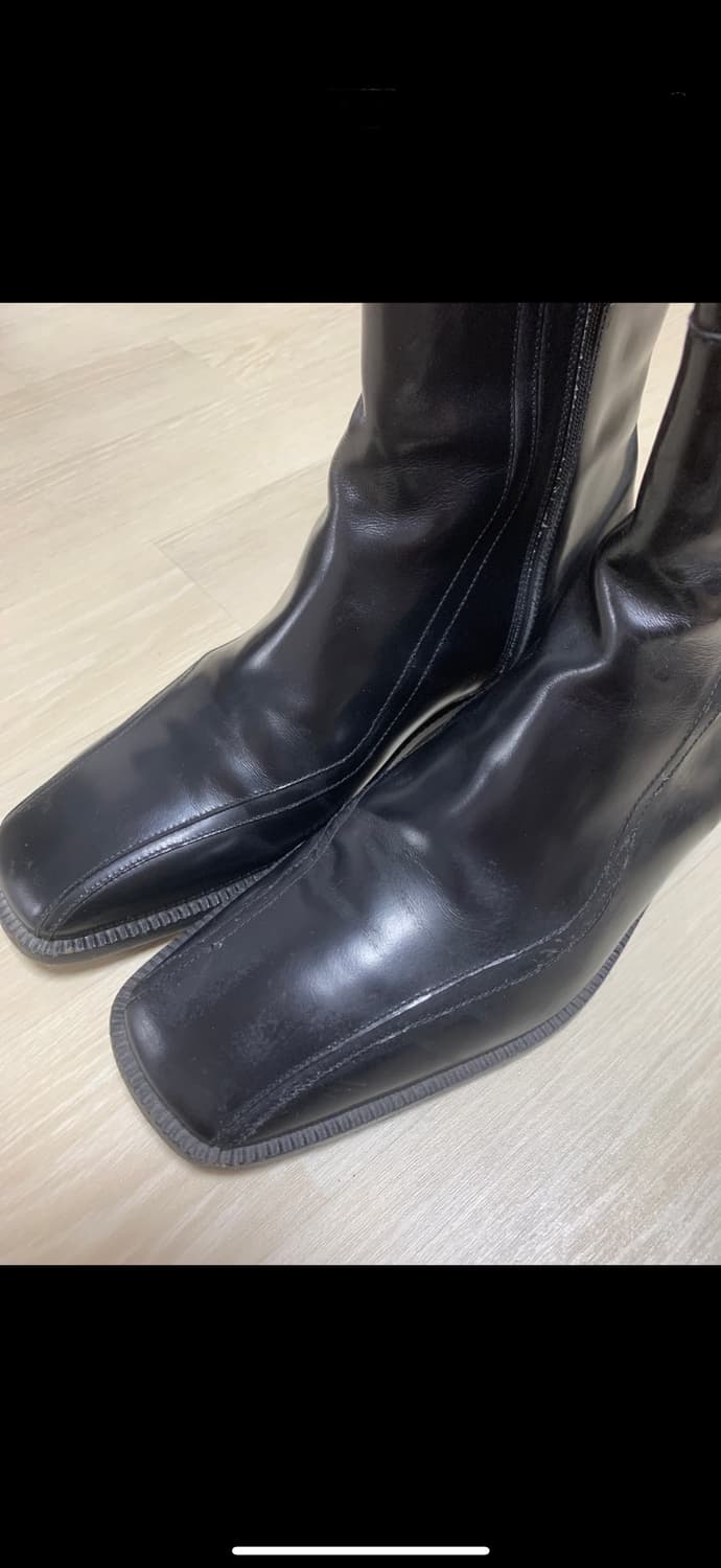 프라다 스퀘어토 사이드집 앵글부츠 (9) 상품이미지4