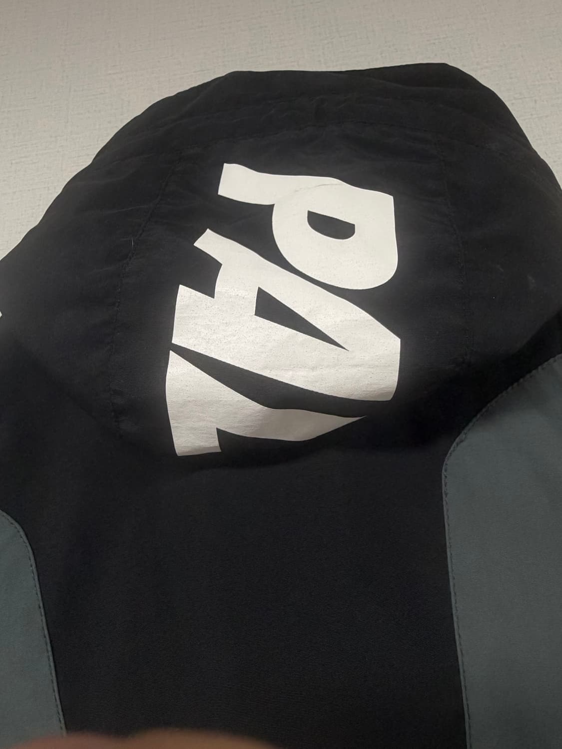 Palace 팔라스 스피더 윈드브레이커 블랙 L 상품이미지5