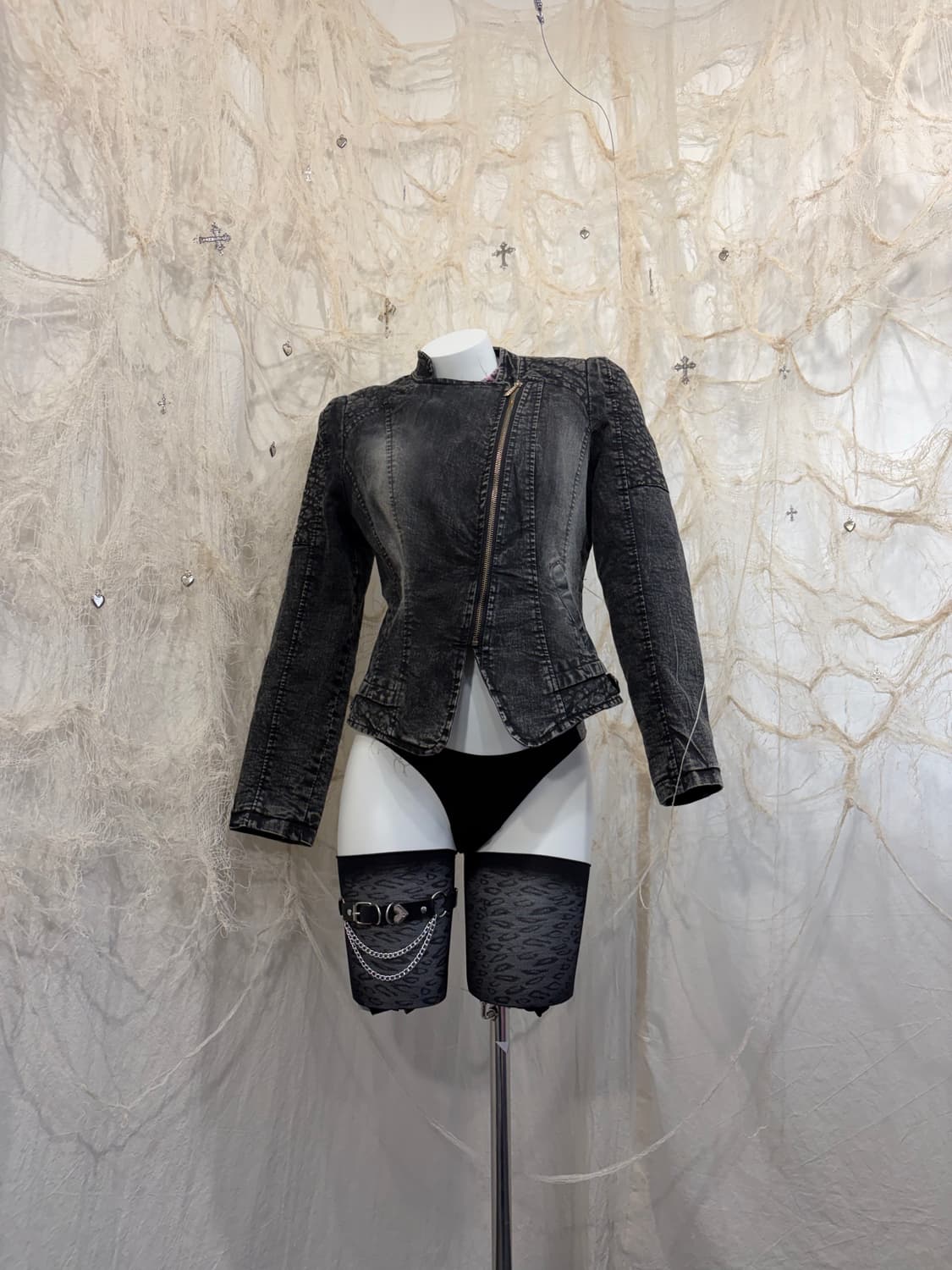 Gothic back cubic cross side slit jacket 상품이미지5