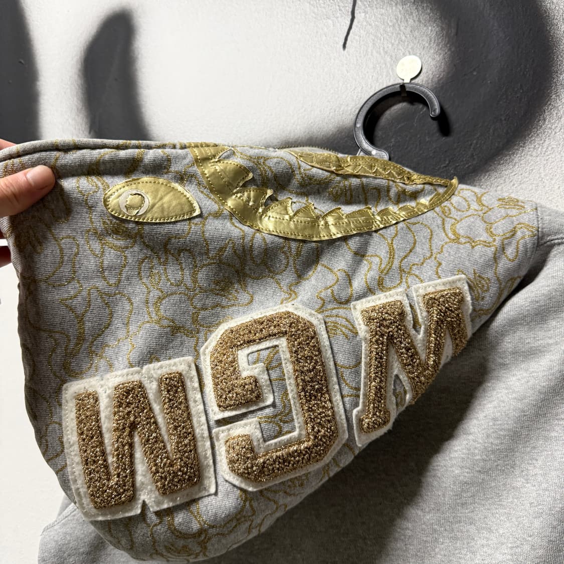 정품 베이프 23주년 한정판 라인 골드 카모 샤크 풀 집업 후디 상품이미지6