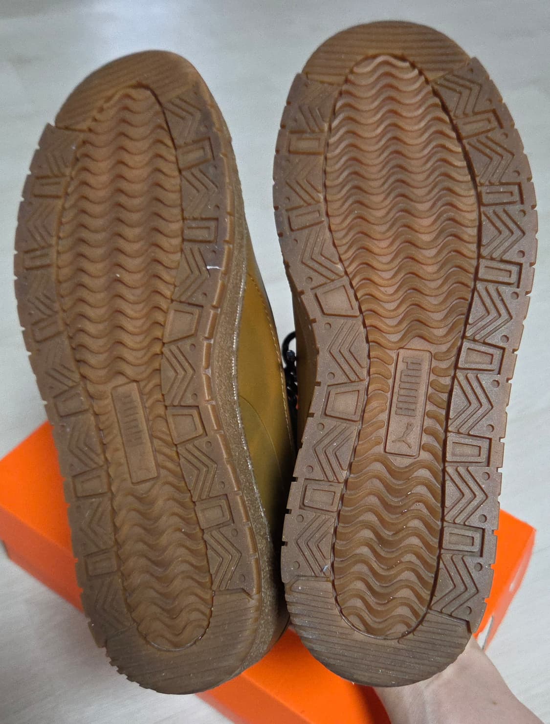 푸마 x 메종키츠네 랄프 샘슨 러버 블랙 상품이미지8