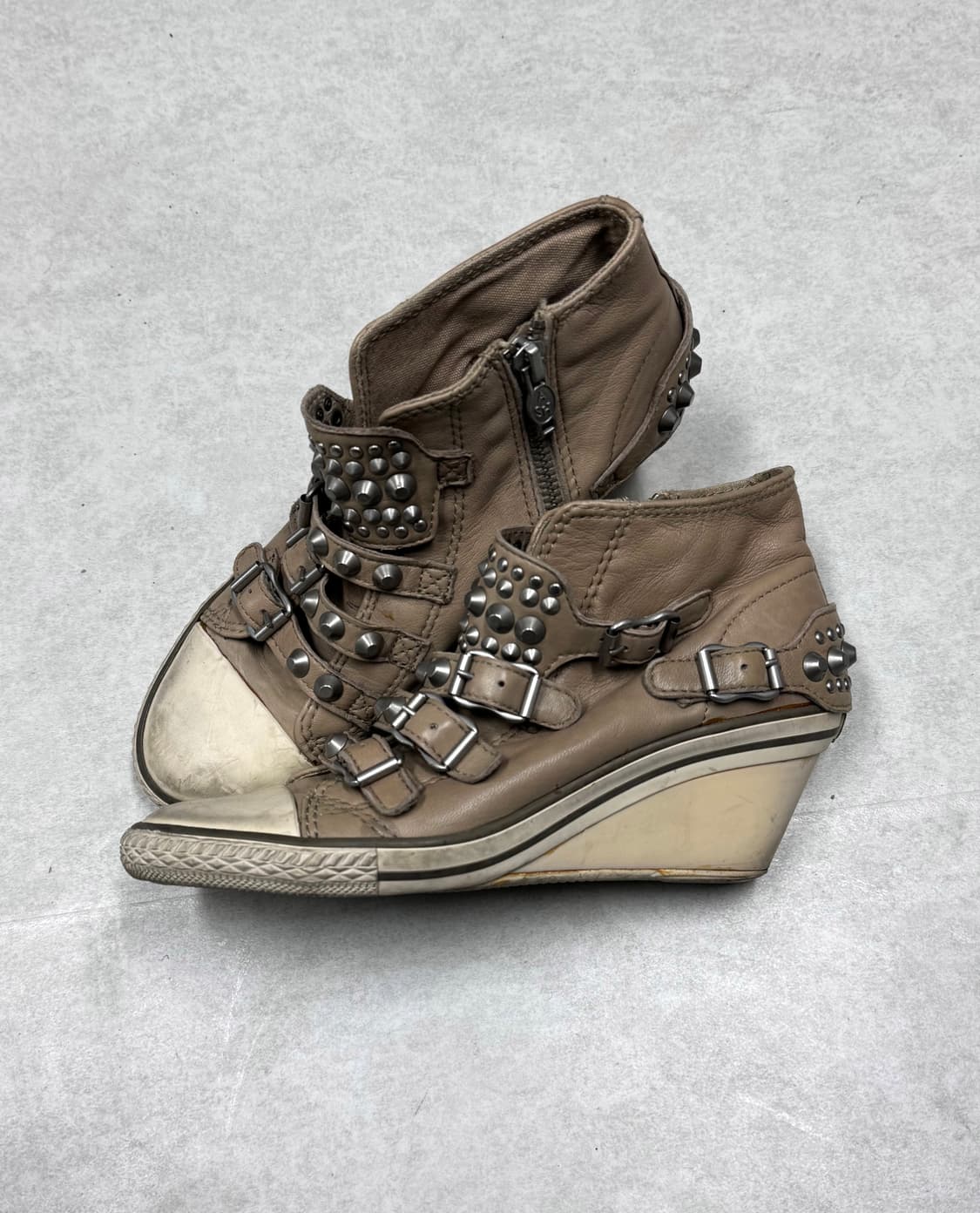 Ash 스터드 버클 웨지 스니커즈 상품이미지1