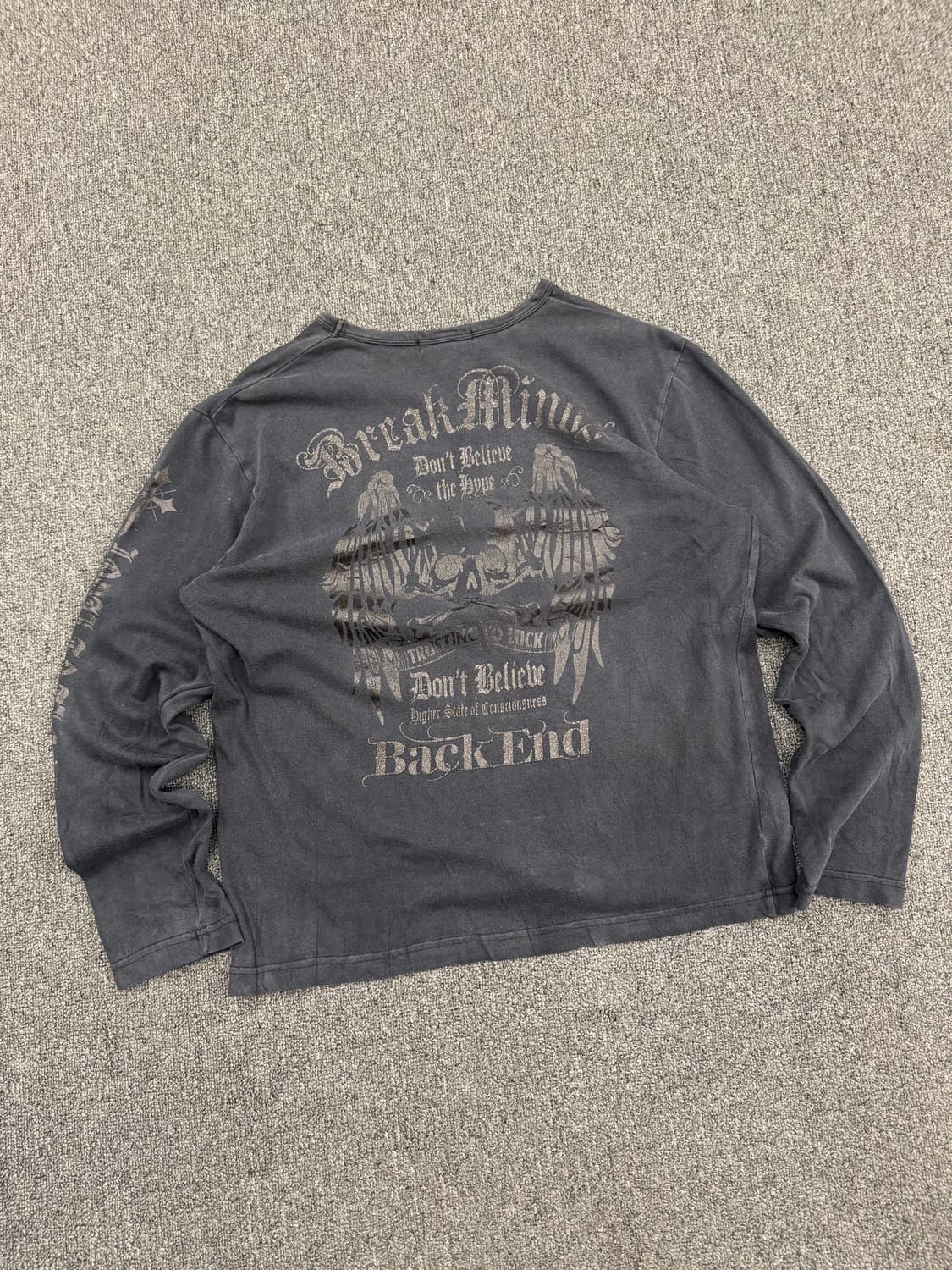 3L)Defective Struct 빈티지 Y2K 스컬 프린팅 브이넥 상품이미지5