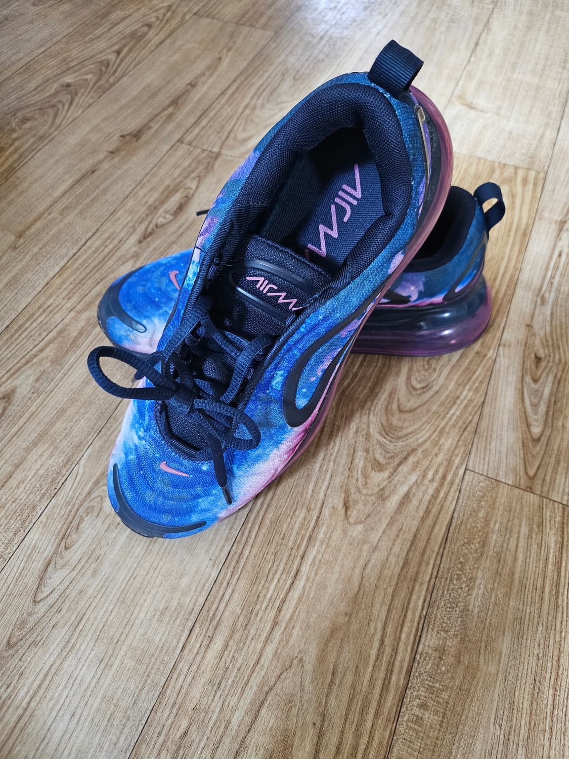 nike air max 720 se galaxy 상품이미지5