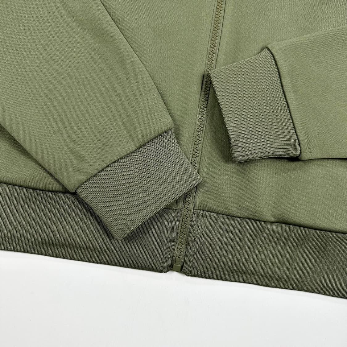 널디 시그니처 로고 카키 트레이닝 트랙탑 져지 (실측 M) 상품이미지4