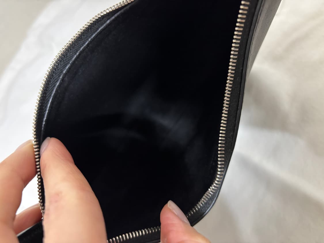 The row 더로우 하프문 하프문백 블랙 상품이미지6