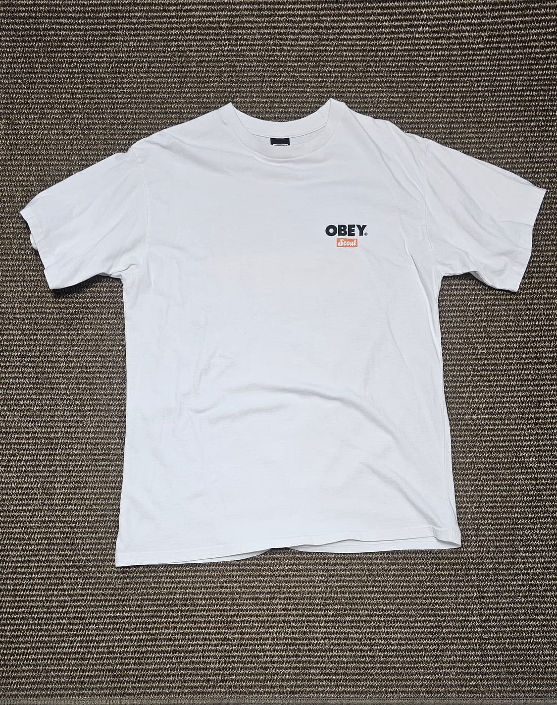 obey seoul 반팔티 화이트 상품이미지2