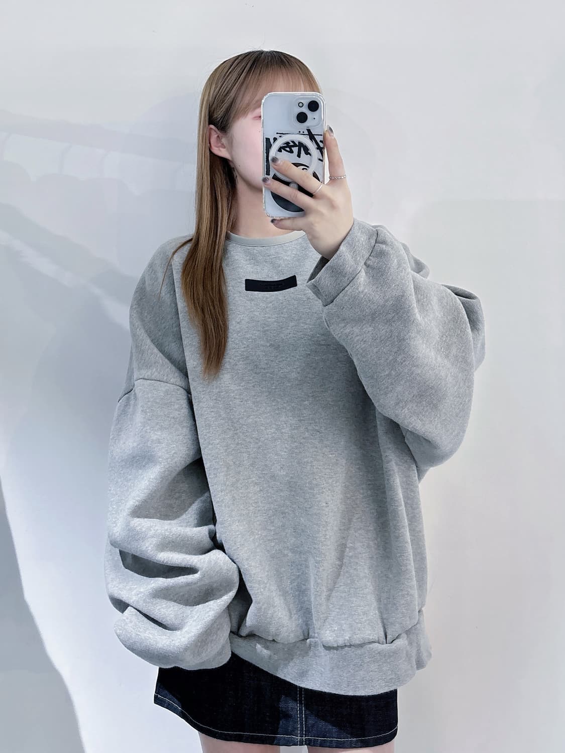 에센셜 그레이 맨투맨 상품이미지3