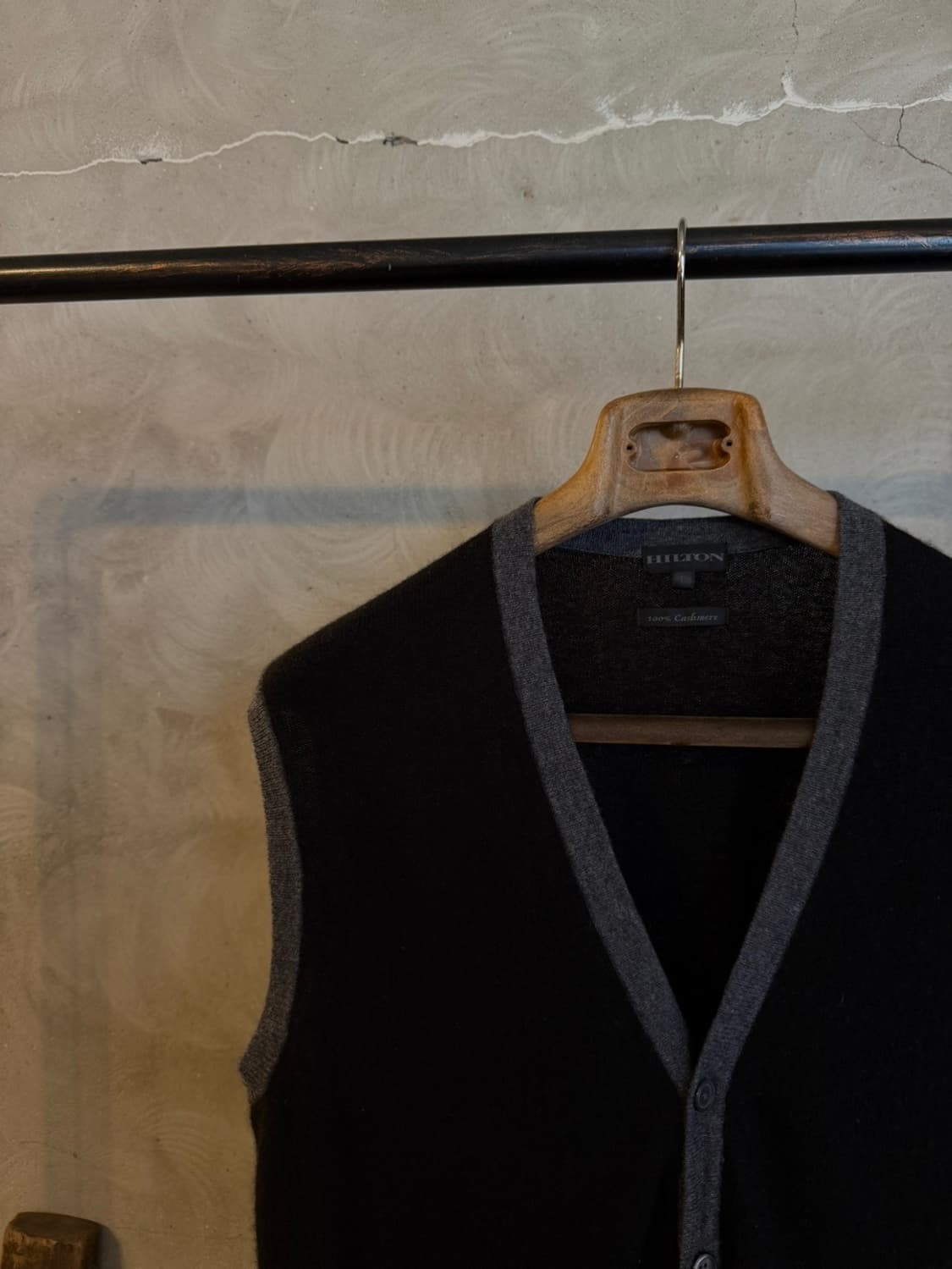 힐톤 캐시미어 니트 베스트 100 상품이미지2