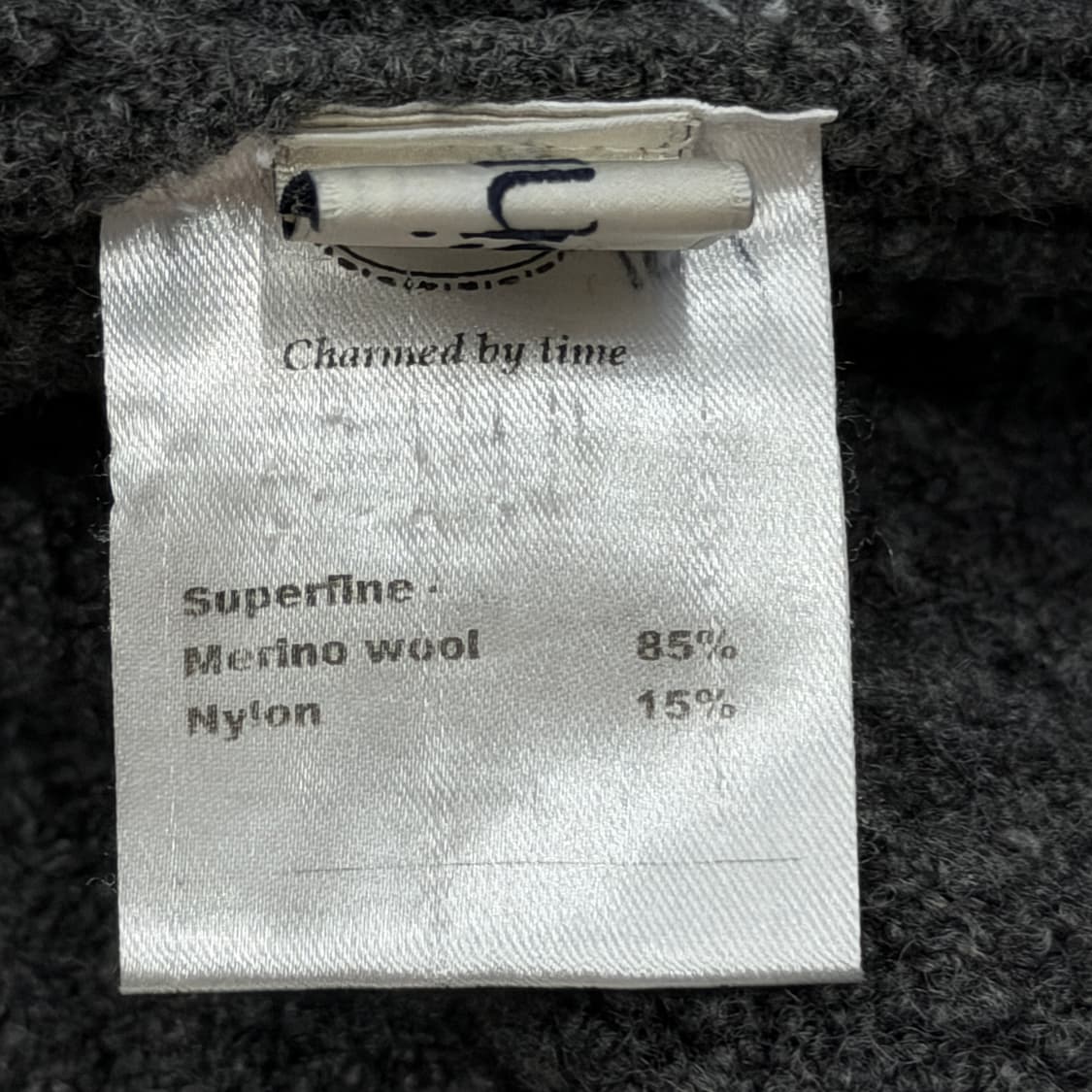 시엔느 부클 하이넥 울 니트 그레이 상품이미지3