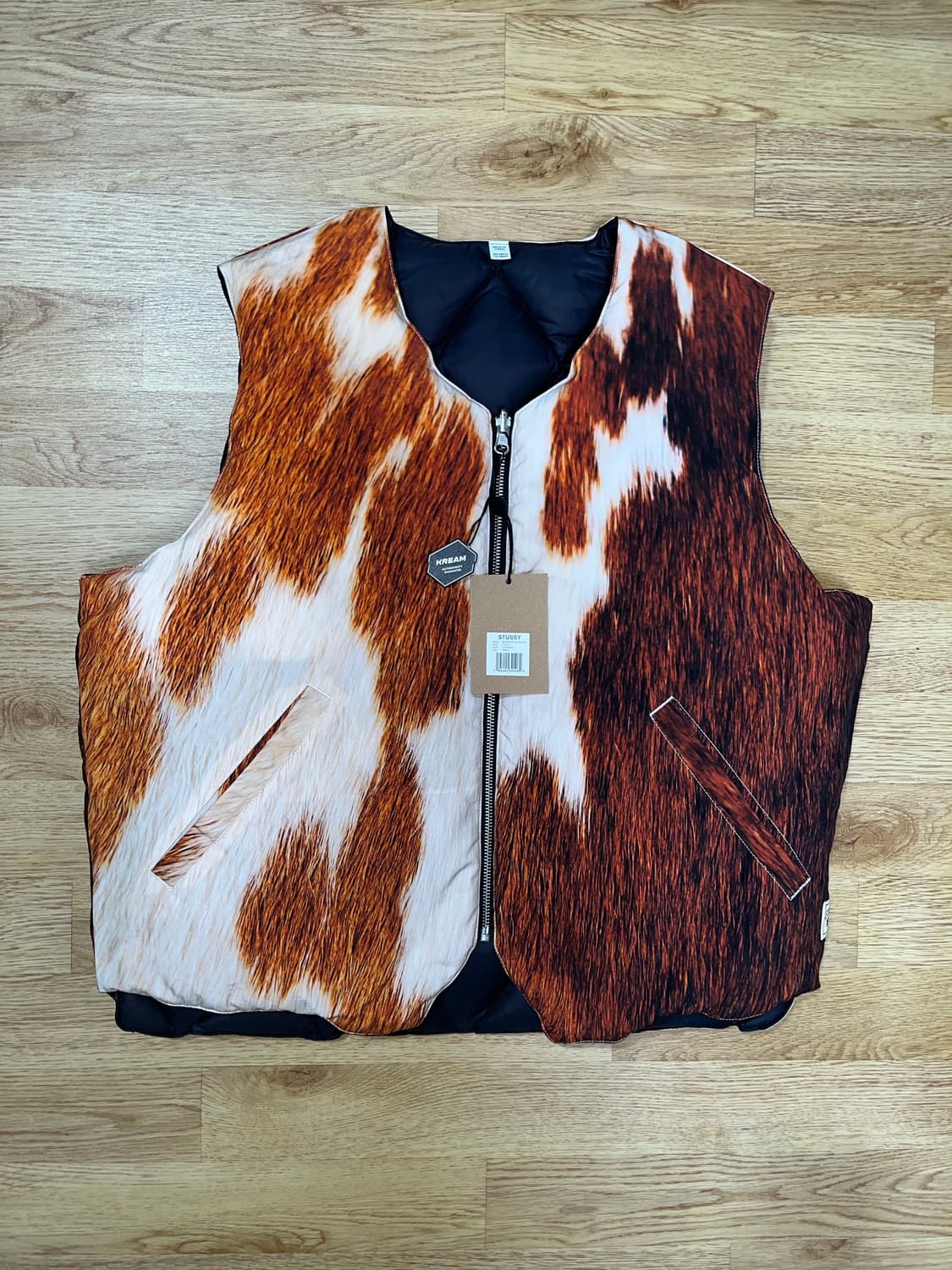 [S]스투시 카우하이드 리버시블 패딩베스트 상품이미지1