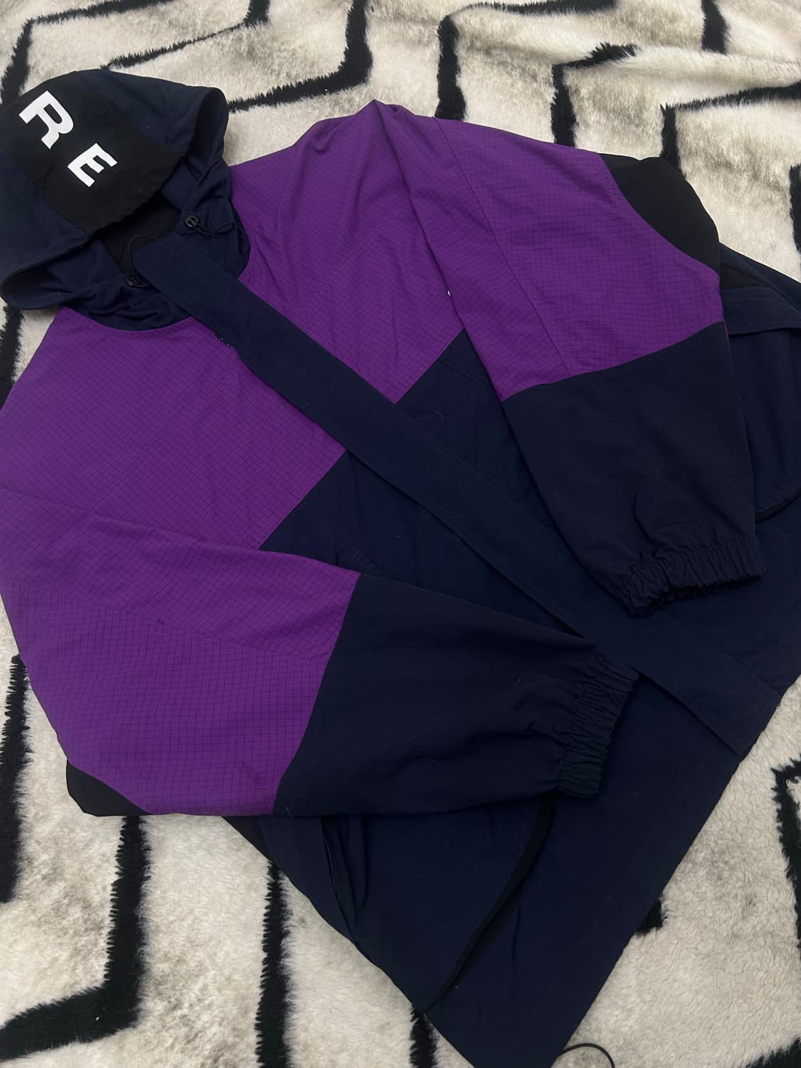 [3XL]아디다스 어드벤처 우븐 후드 바람막이/퍼플네이비 상품이미지3