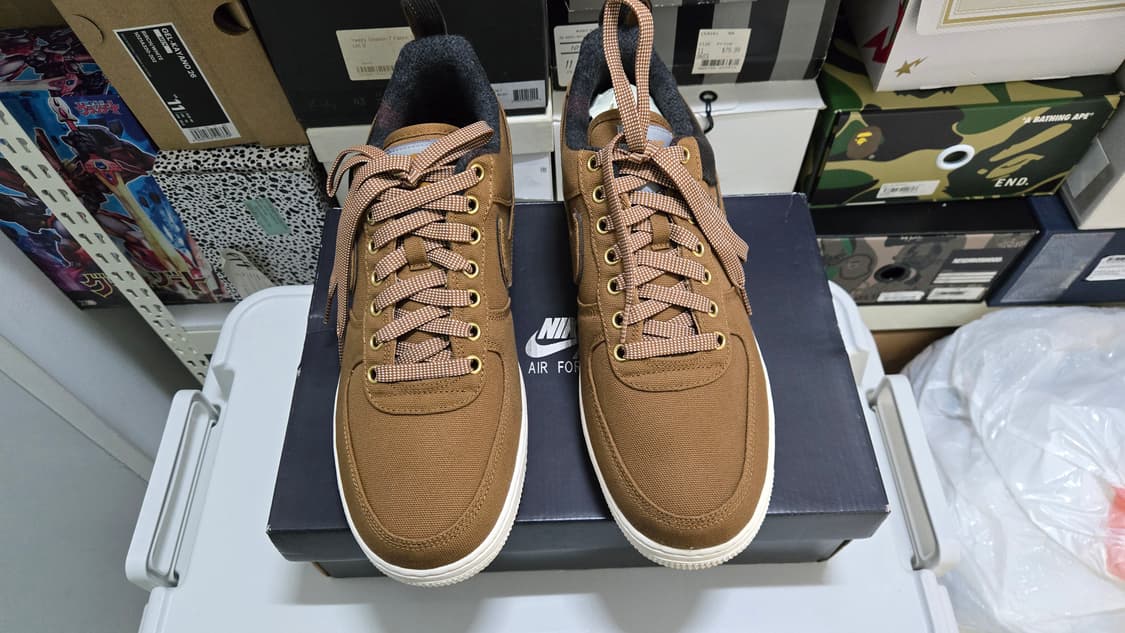 나이키 X 칼하트 에어포스 11사이즈(290) 상품이미지3