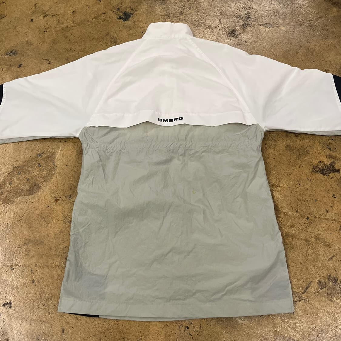 [정품/85] 엄브로 컬러블록 아노락 바람막이 b14 상품이미지4