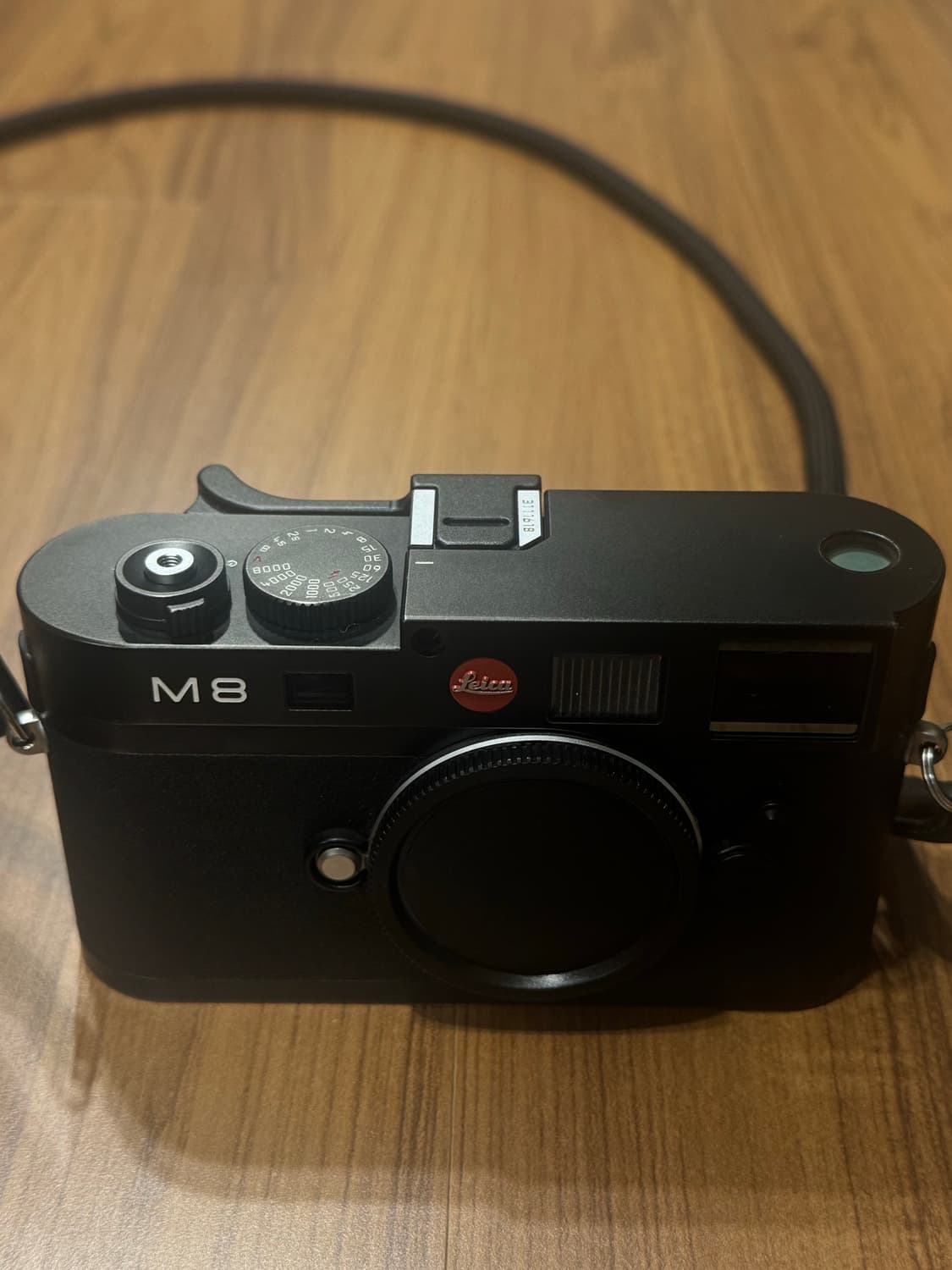 (라이카 M8 민트급 5000컷대) 블랙컬러 판매합니다. 상품이미지2