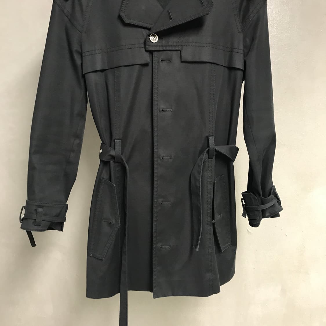 베르사체 베르수스 후드 코트 블랙 40(W) 상품이미지3