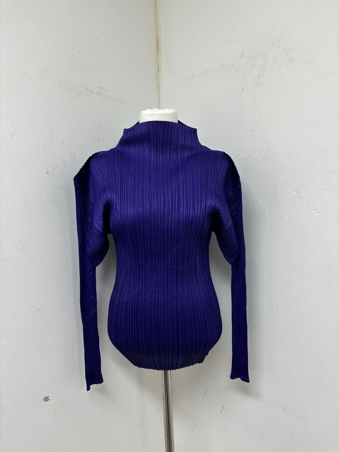 “Pleats Please (ISSEY MIYAKE)” sleeve 상품이미지5