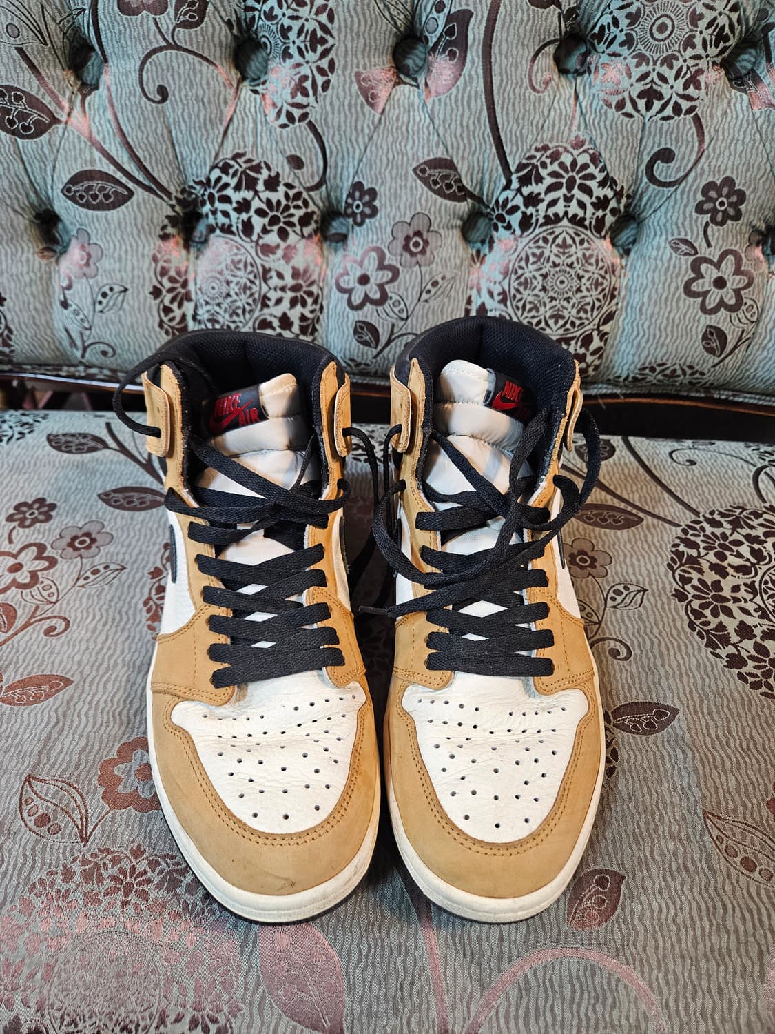 나이키 조던1 레트로 하이 OG 루키오브더이어 상품이미지2