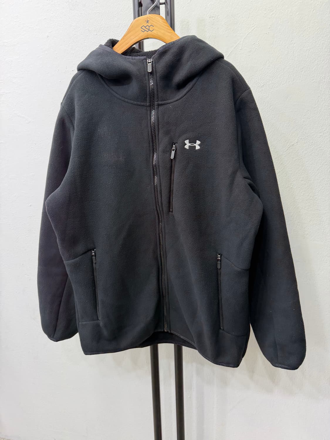 정품) 언더아머 블랙 플리스 자켓 L 상품이미지3