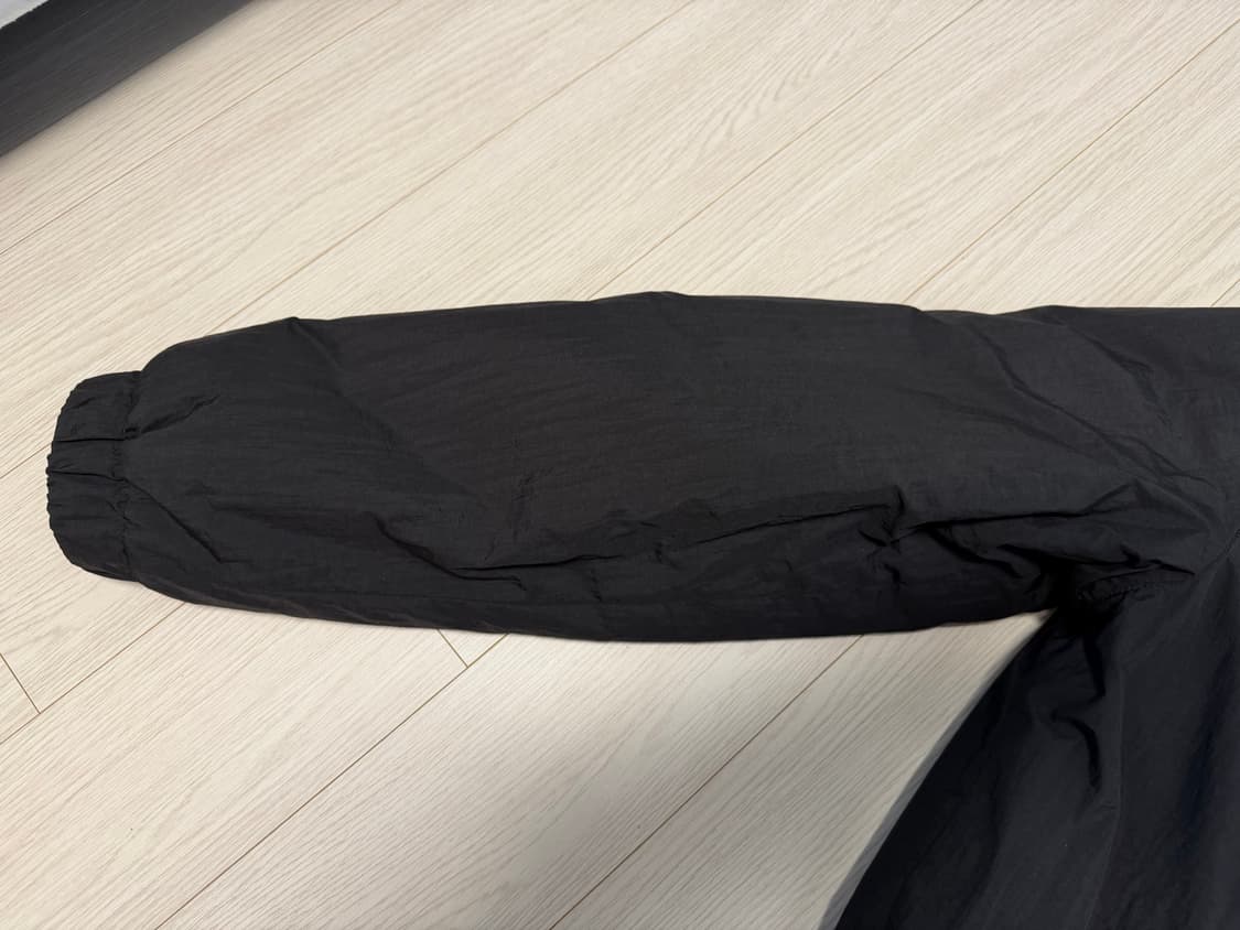 아미 AMI PARIS 톤온톤 하트로고 집업 자켓 봄버 블랙 M 상품이미지3