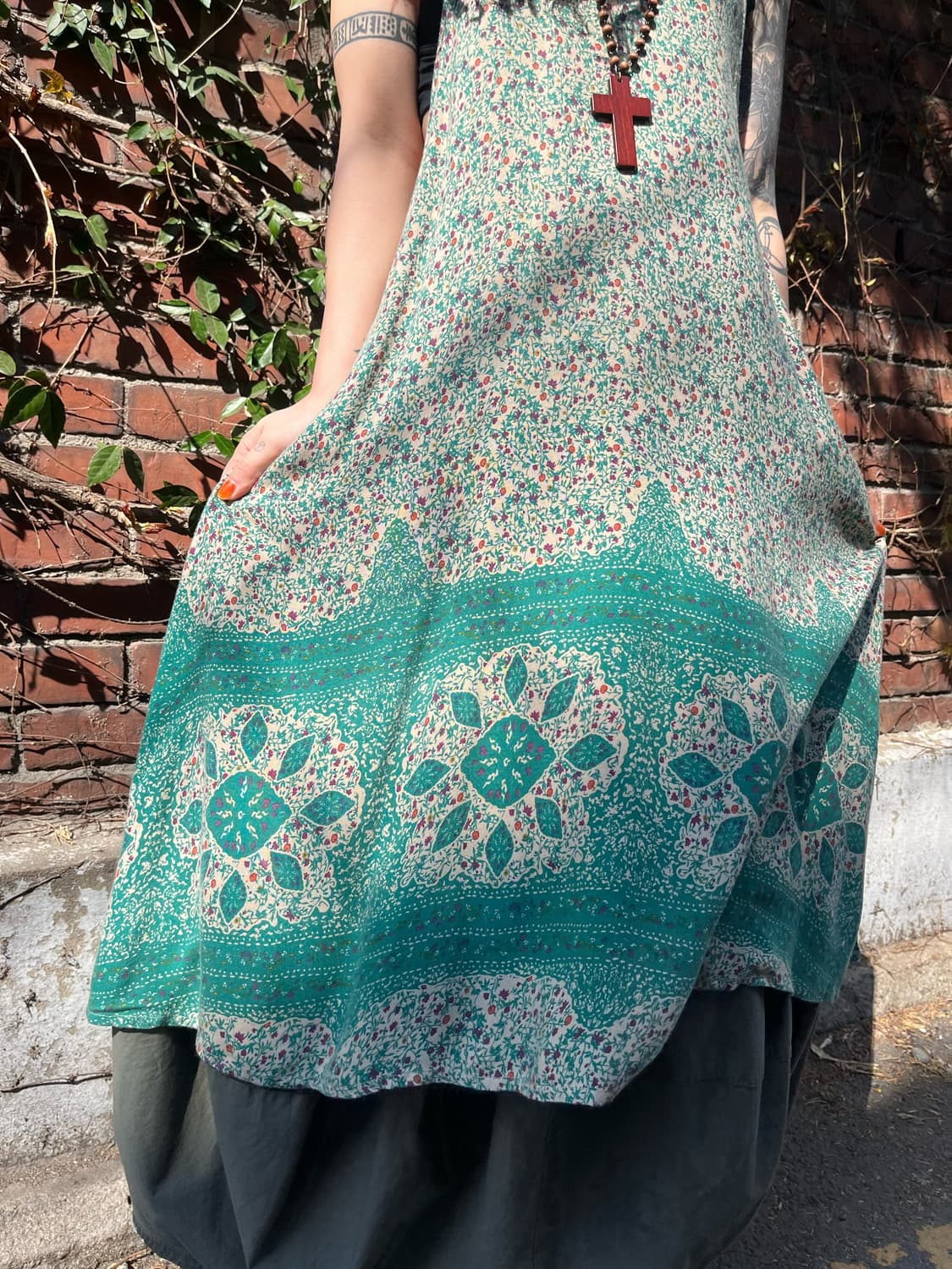 티티카카 숲 페이즐리 패턴 원피스 상품이미지2