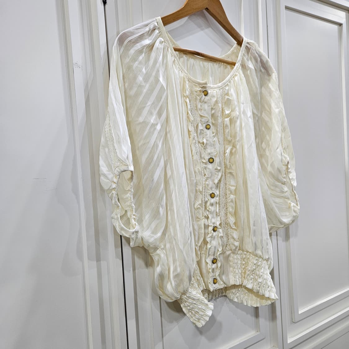 엑시즈팜 블라우스 상품이미지2