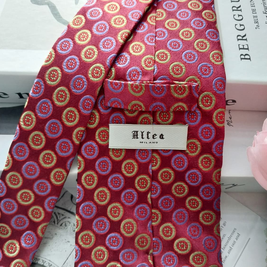 알테아 실크 와인 자카드 패턴 넥타이 9.5cm A+등급 K1437
 상품이미지7
