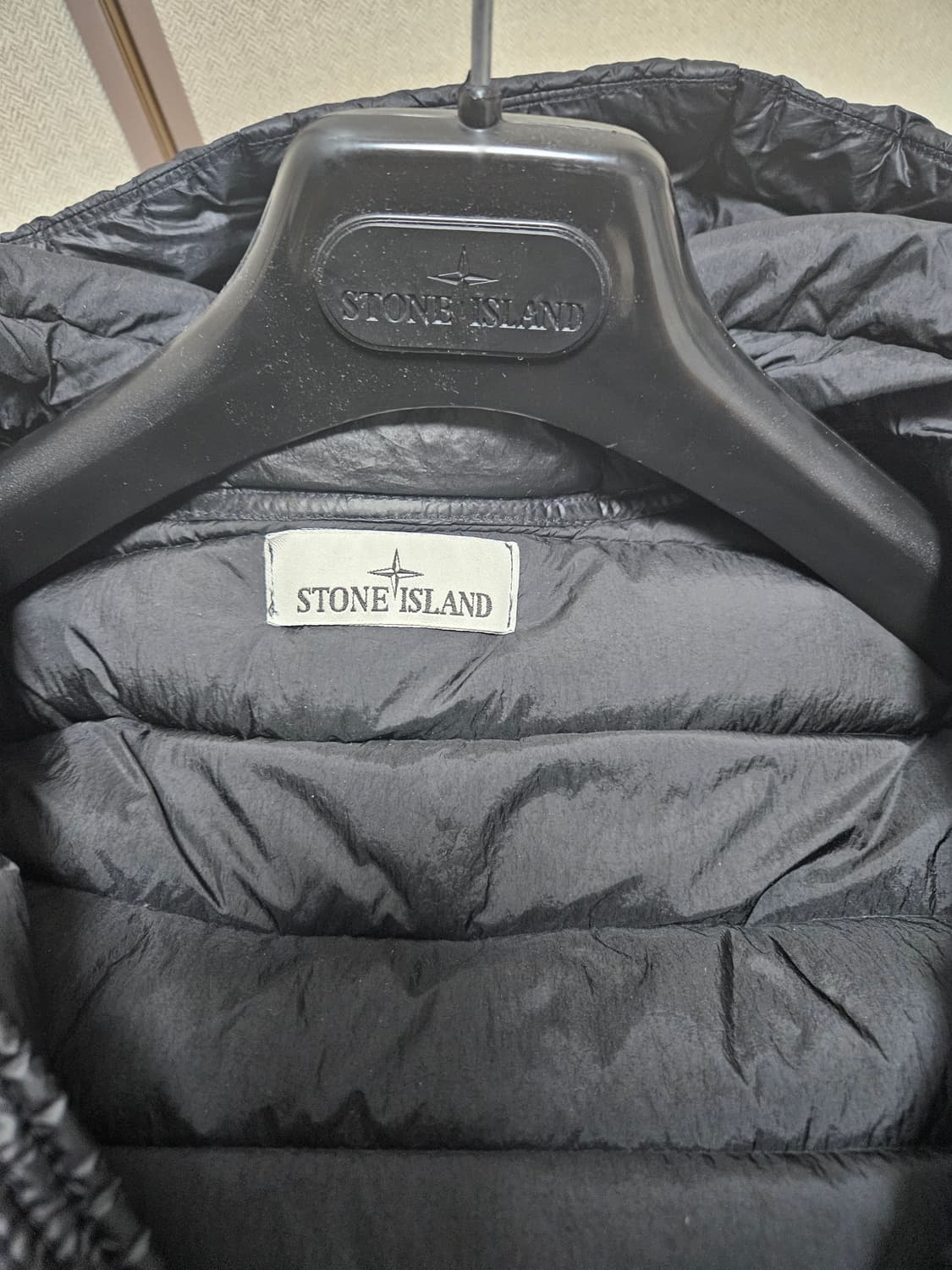 Stone island 경량패딩 새제품 상품이미지3