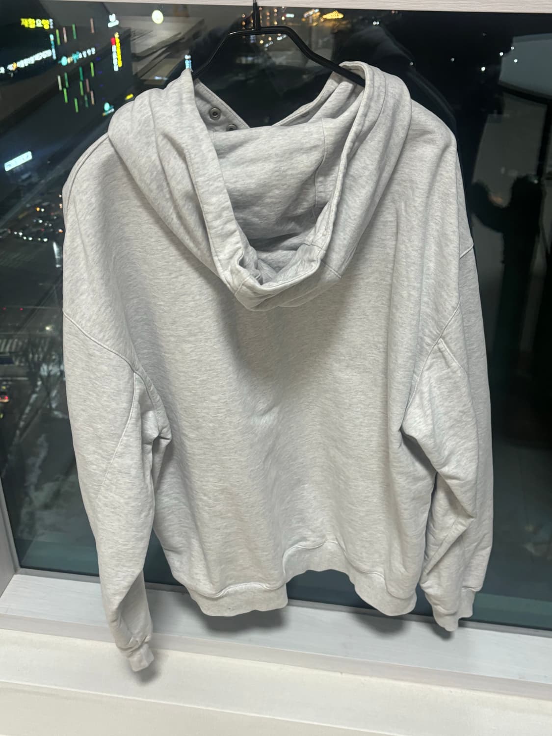 인사일런스 오버핏 스냅 포인트 후디 (L)  상품이미지4