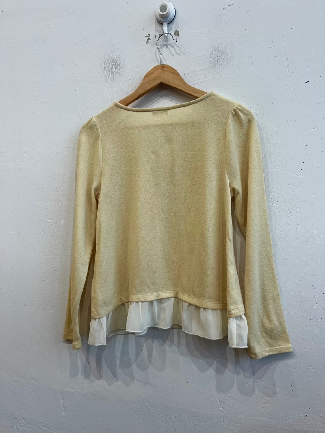 액시즈팜 레이스 프릴 니트 상품이미지3