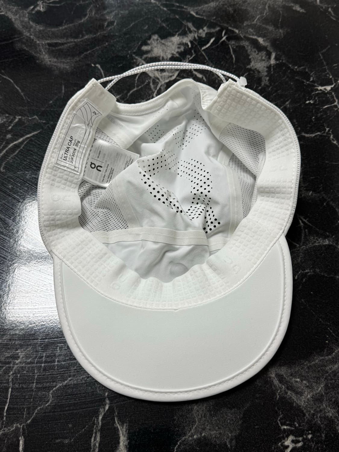 온 러닝 울트라 러닝캡 상품이미지2