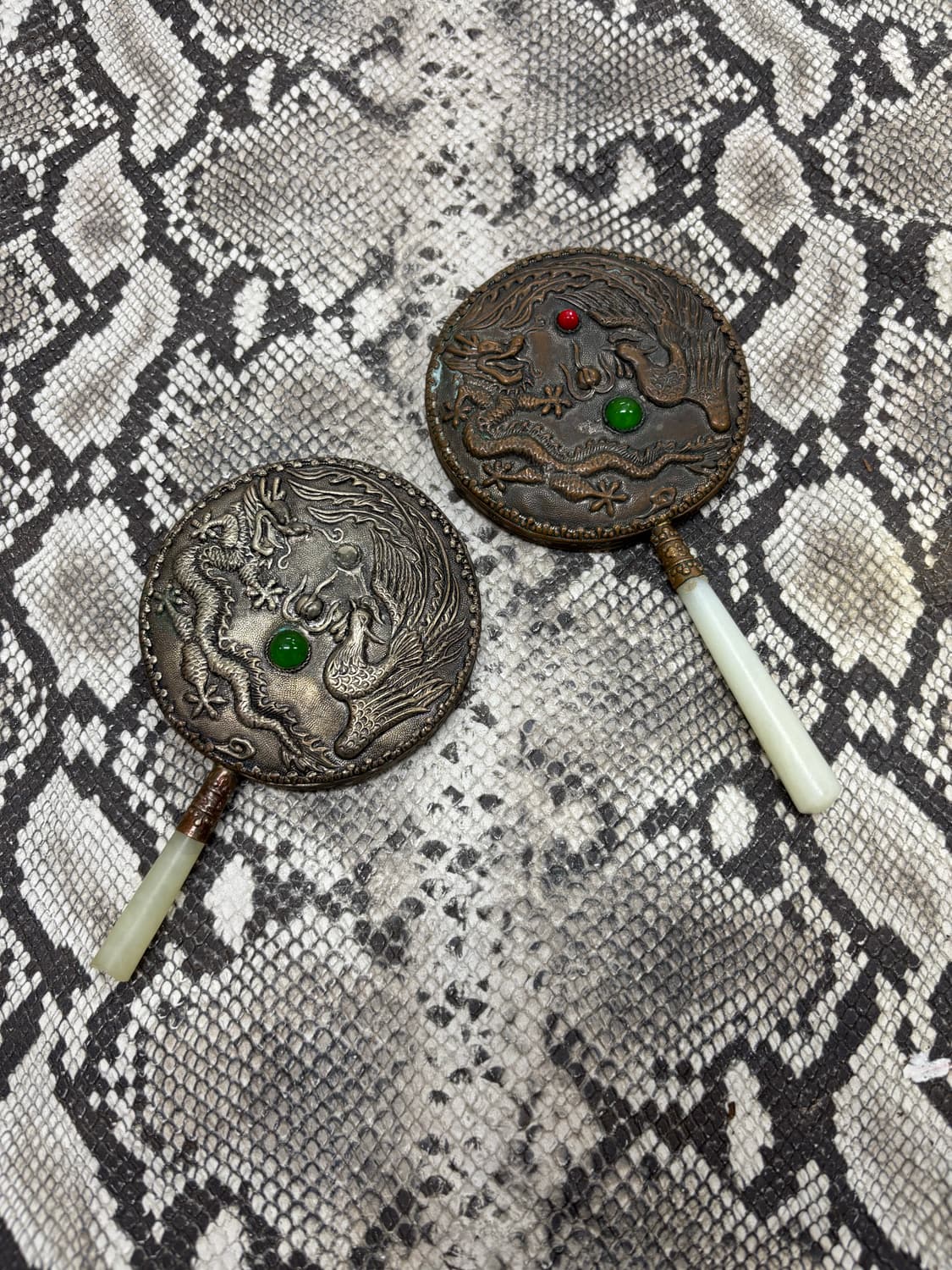 Vintage” Gothic Oriental Mood hand mirro 상품이미지1