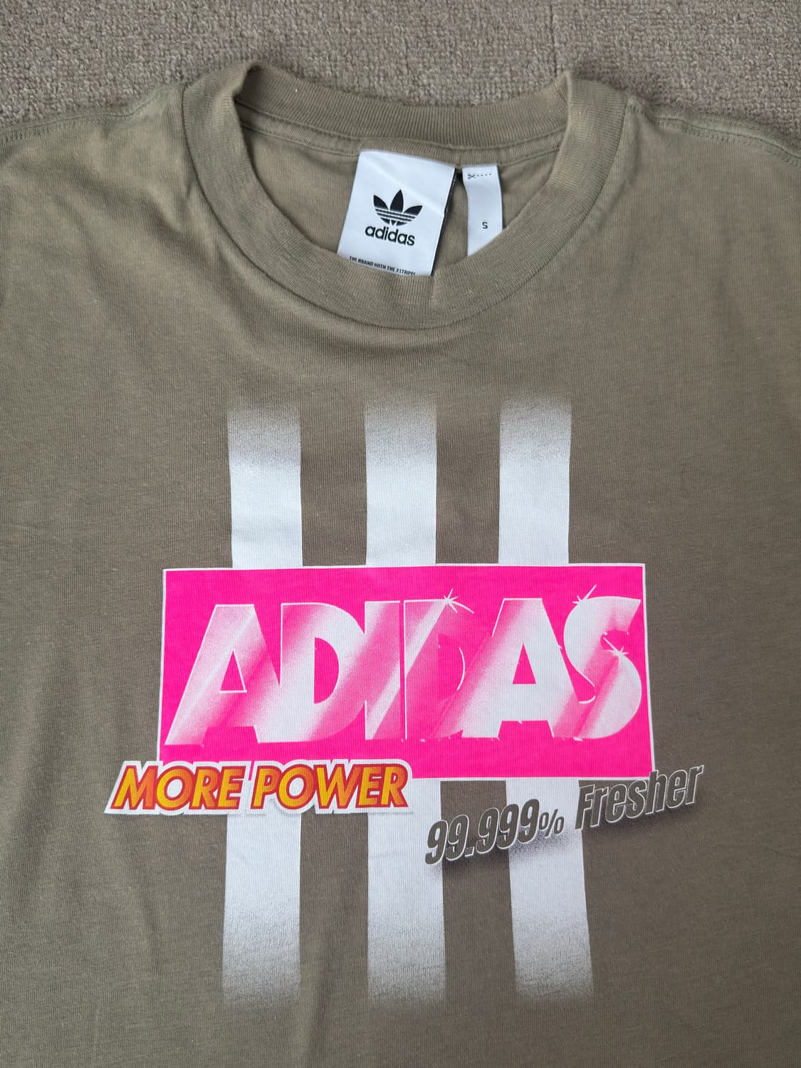 아디다스 카키 그래픽 티셔츠 상품이미지2