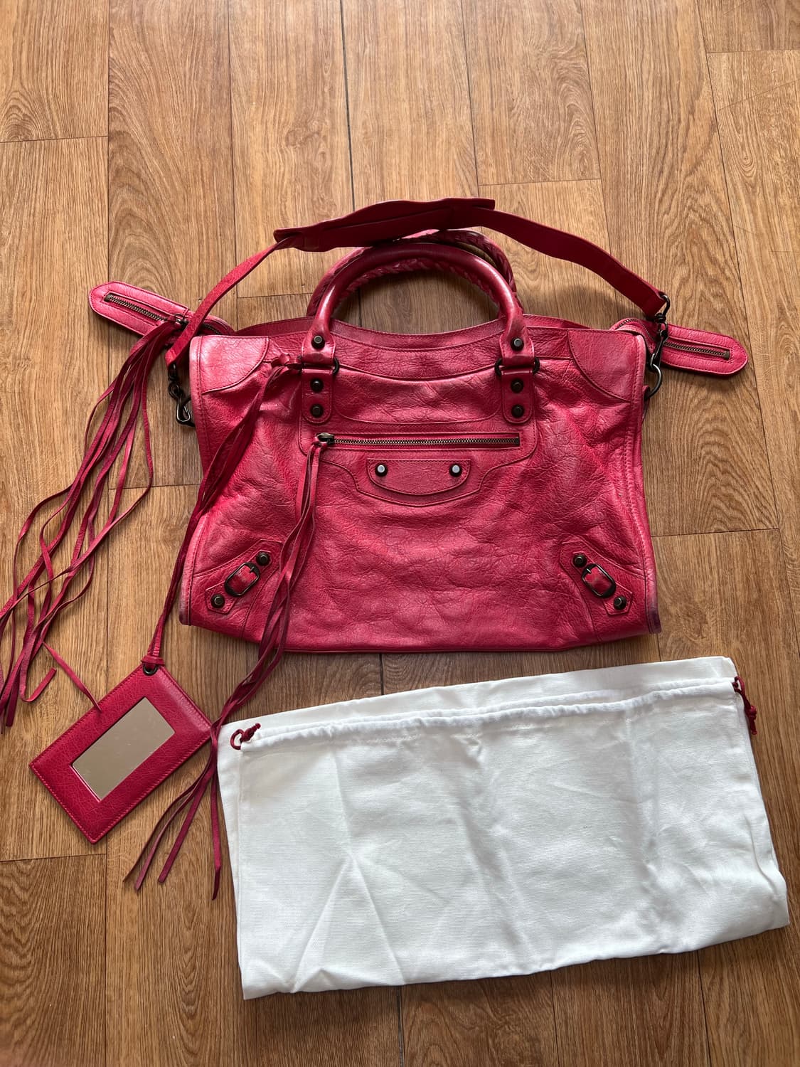 발렌시아가 모터백 가방 레드 상품이미지2