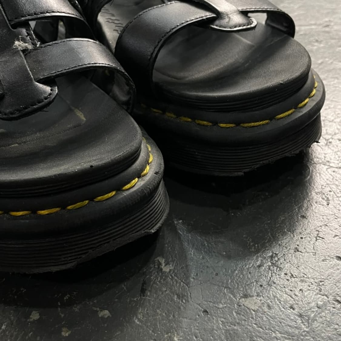 290 닥터마틴 데리 스트랩 샌들 상품이미지6