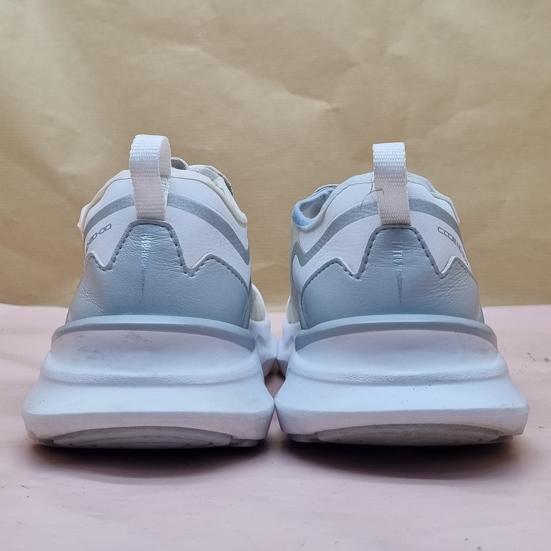 다이나핏 듀얼런 플래쉬 여성운동화235  상품이미지4