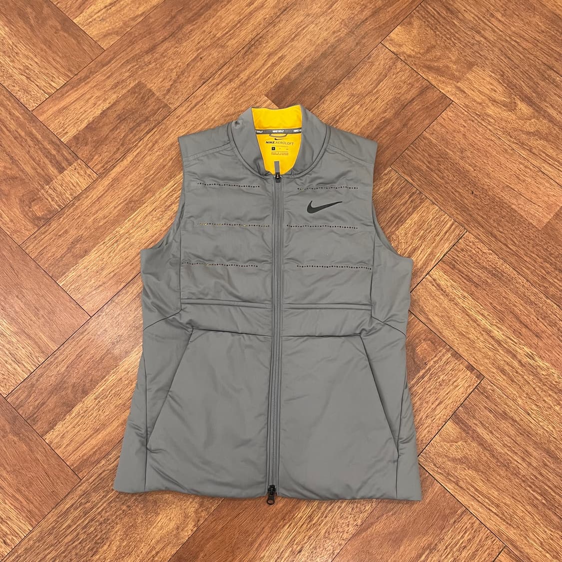 나이키 골프 에어로로프트 베스트 상품이미지1