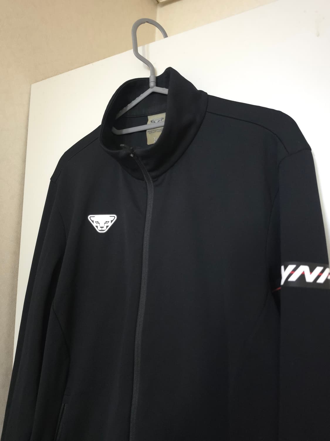 다이나핏 블랙 남성 집업 자켓 상품이미지2