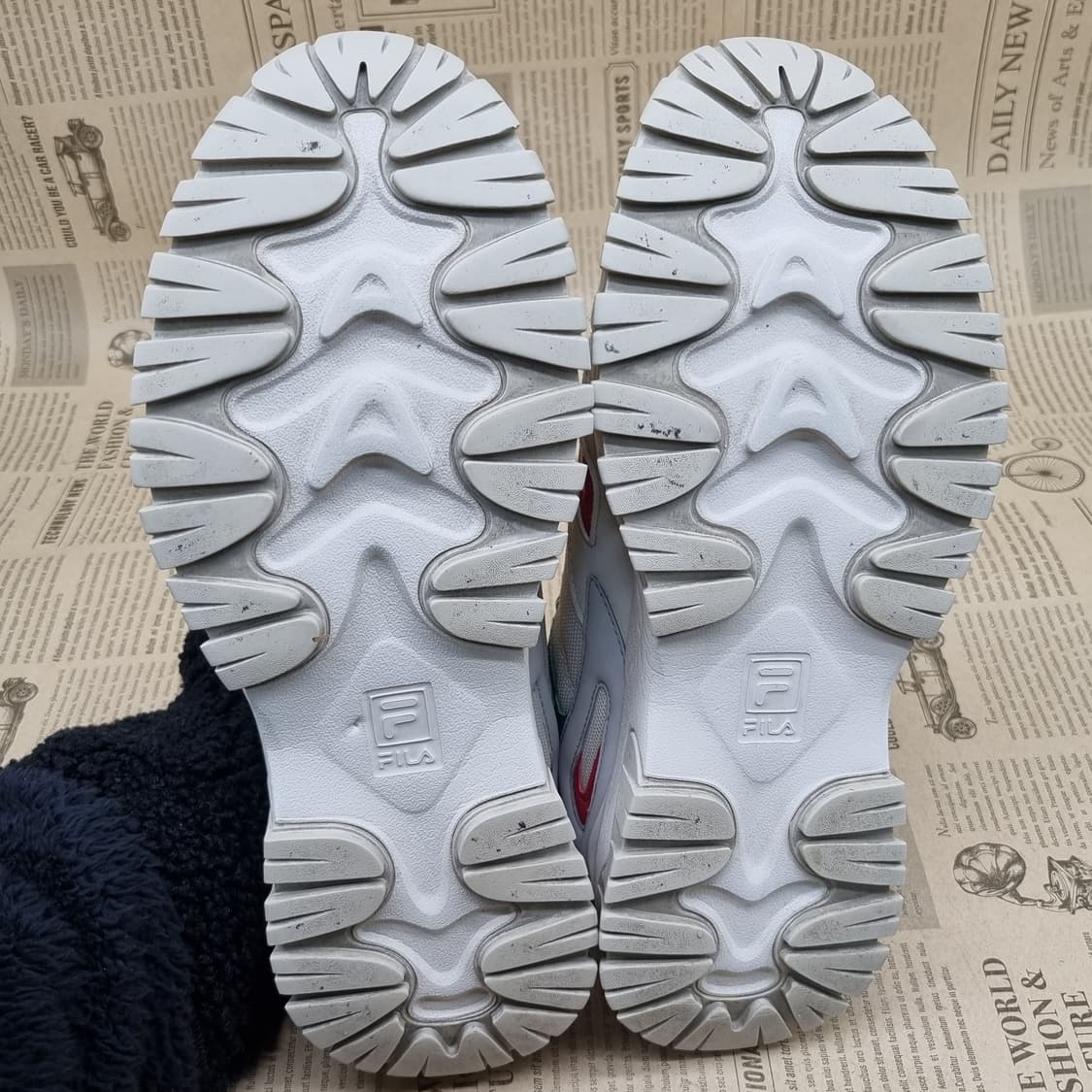 휠라 아이보리 여성운동화240  상품이미지3