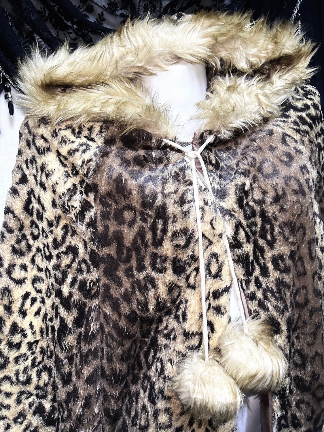 호피 레오파드 폼폼 퍼후드 케이프 망토 판초 오네갸루 라떼 핀터 펑크 상품이미지5