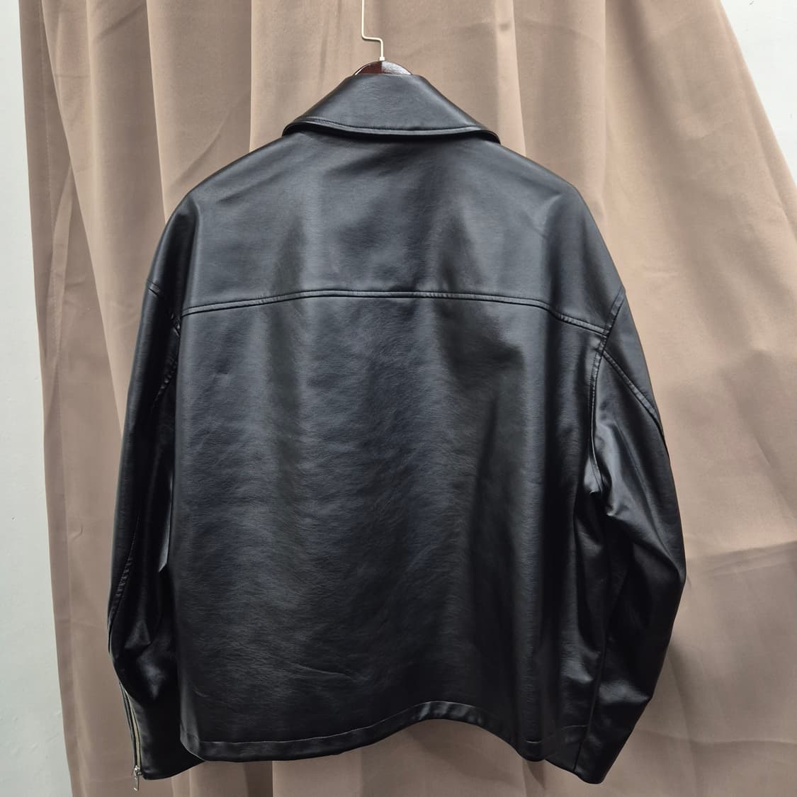에잇세컨즈 레더 지퍼 자켓 110 상품이미지3