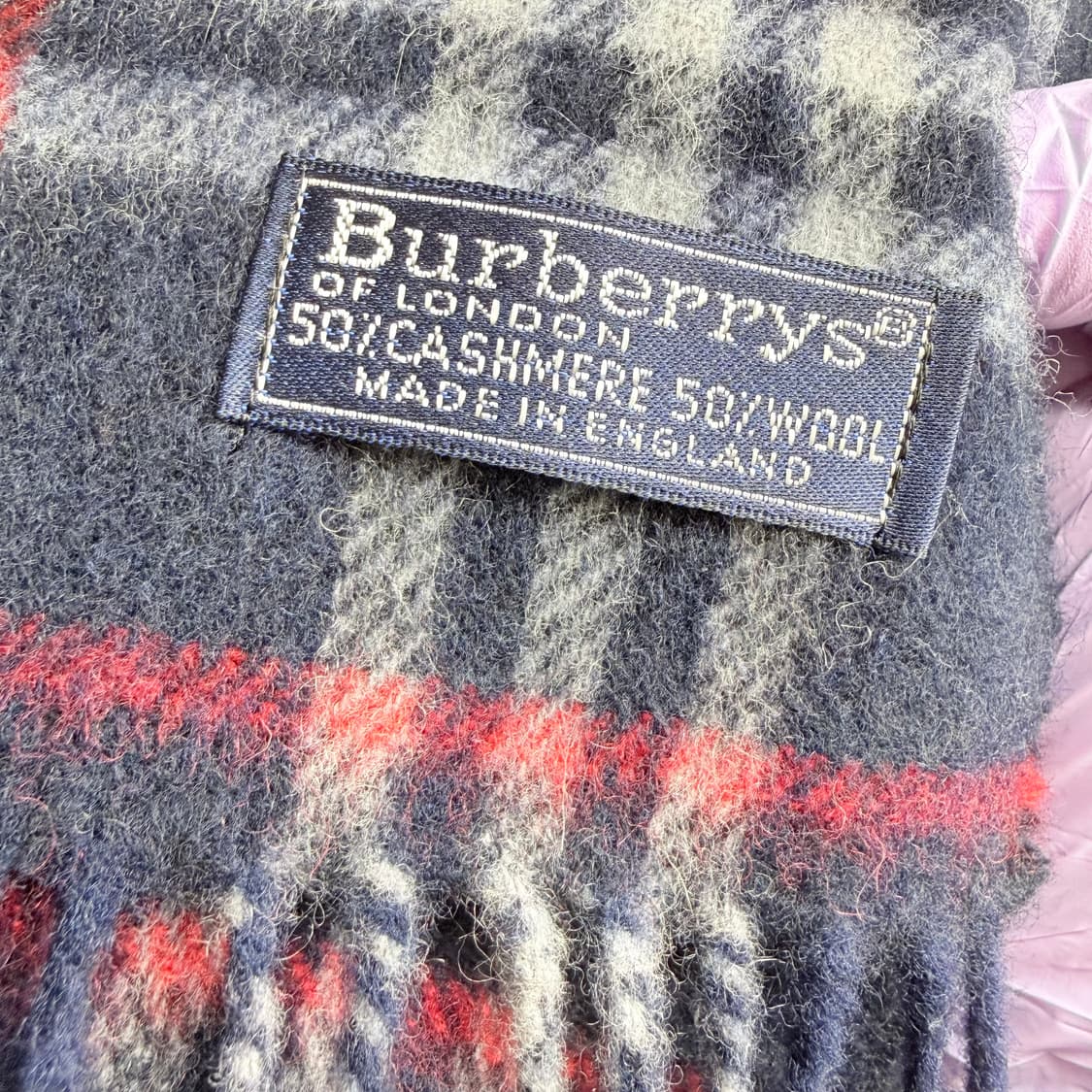 [무배📦/캐시미어 50% 울 50%] 버버리 체크 네이비 목도리 머플러 상품이미지2