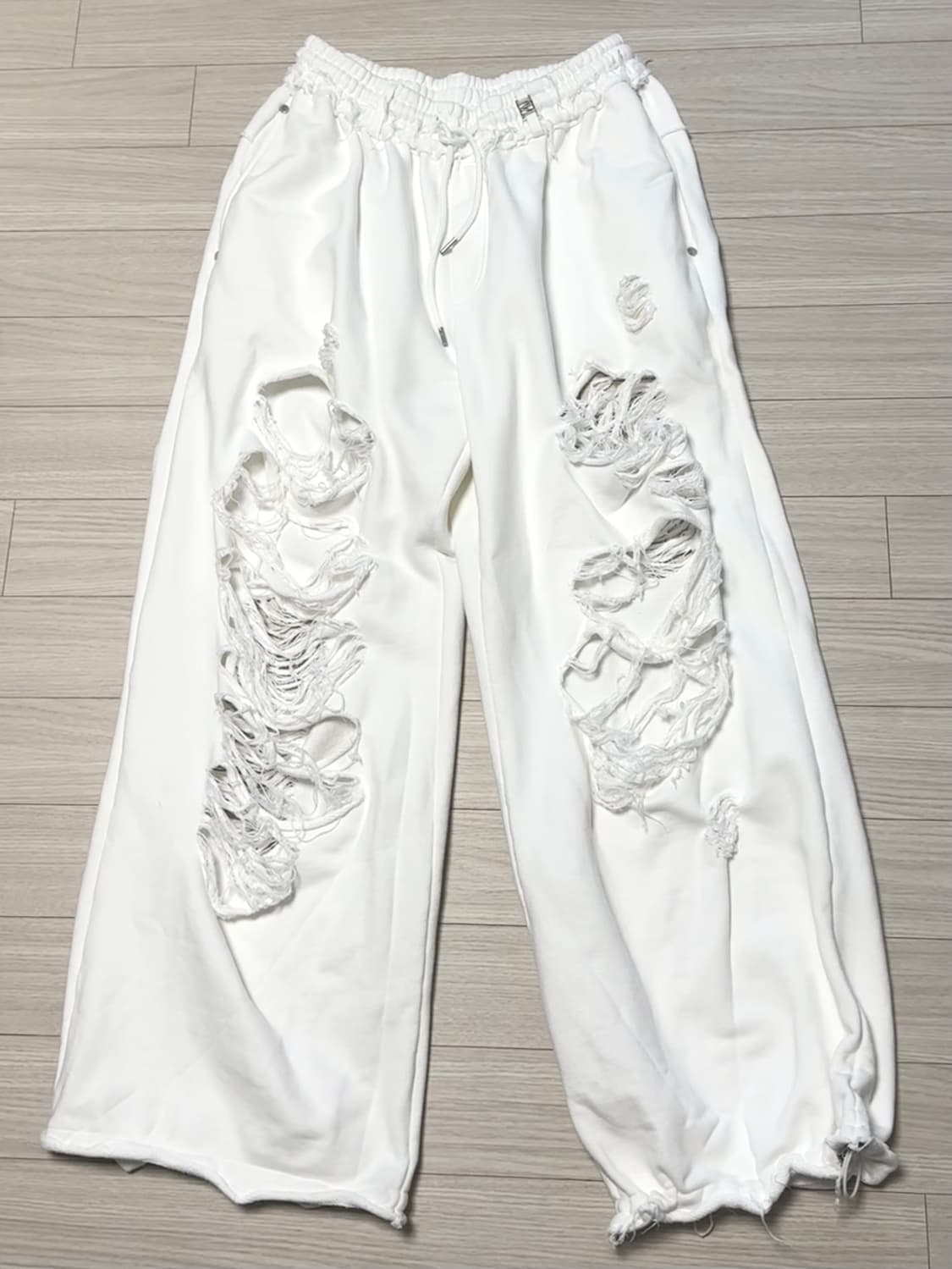 트리밍버드 Scratch Damage Wide Sweat Pants  상품이미지4