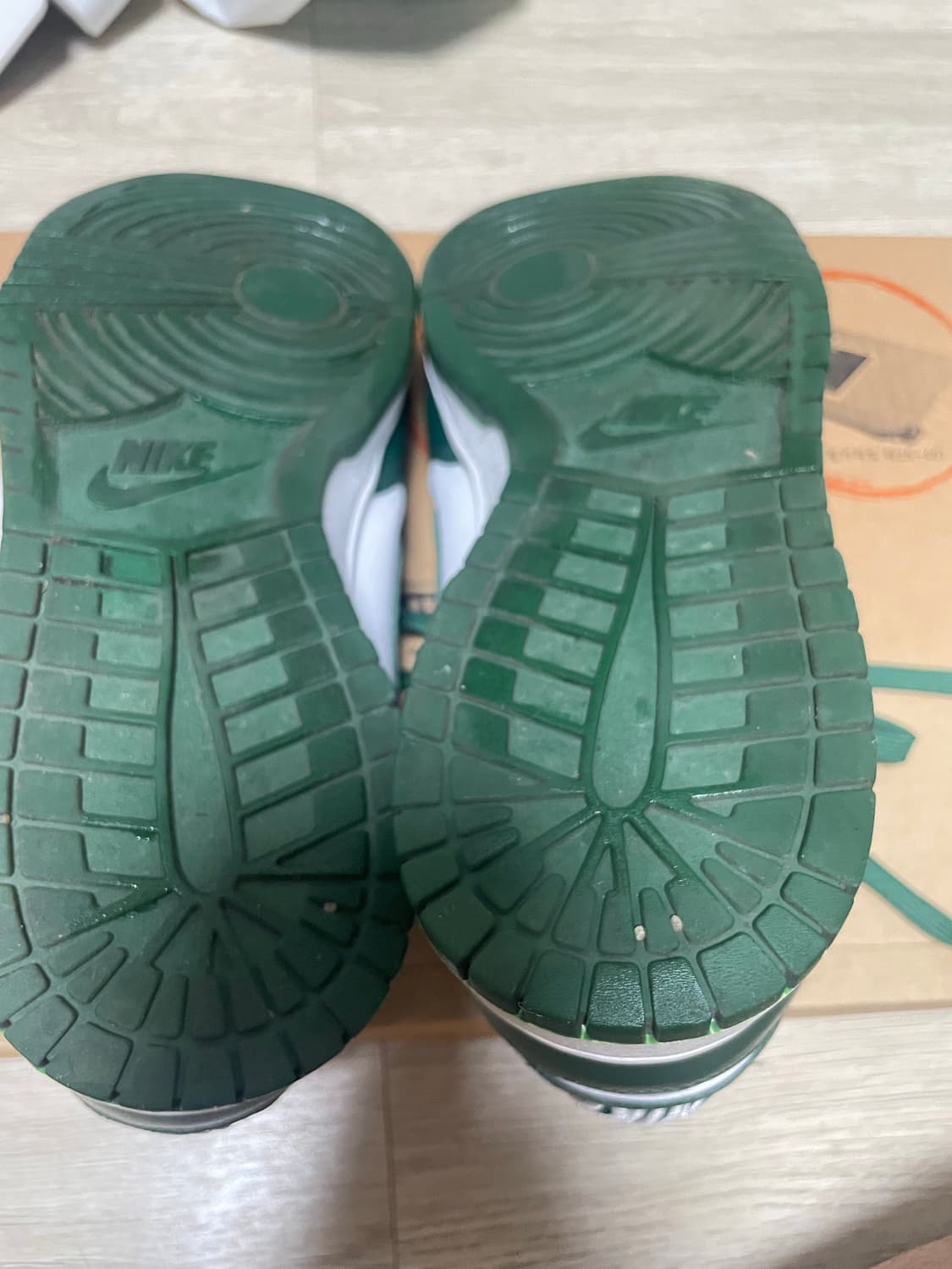 나이키 덩크로우 275 바시티그린 상품이미지3