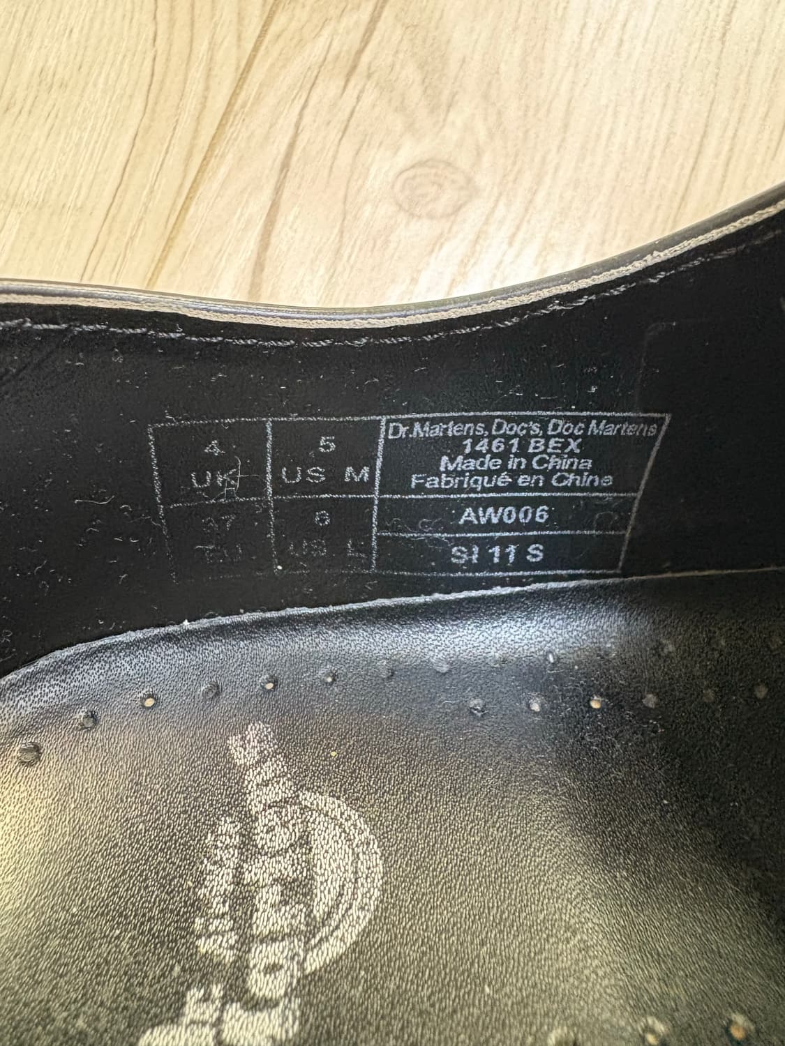 닥터마틴 1461 3홀 벡스 230 상품이미지7