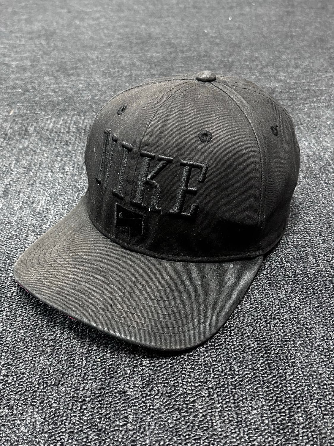 한정판 Nike Flatbill Wordmark 커브형 스냅백 캡 상품이미지2